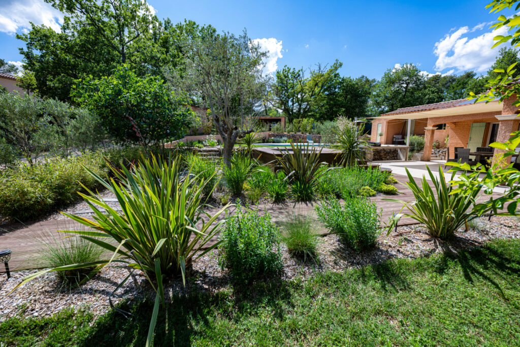 jardin Saint Maximin paysagiste var pierre aussourd